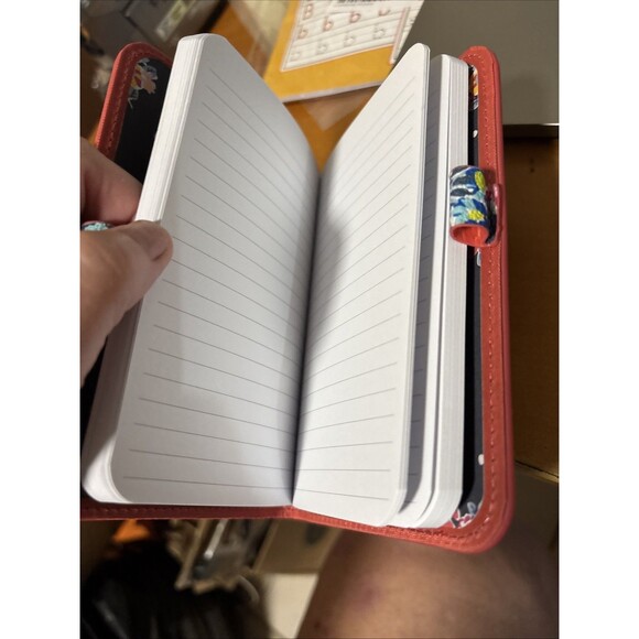 Vera Bradley Tossed Posies Journal With Pen - Picture 5 of 6